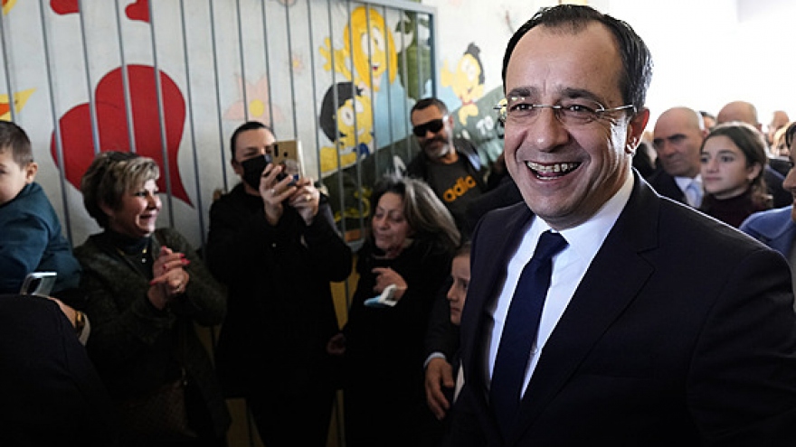 Cựu Bộ trưởng Ngoại giao Cyprus được bầu làm Tổng thống mới